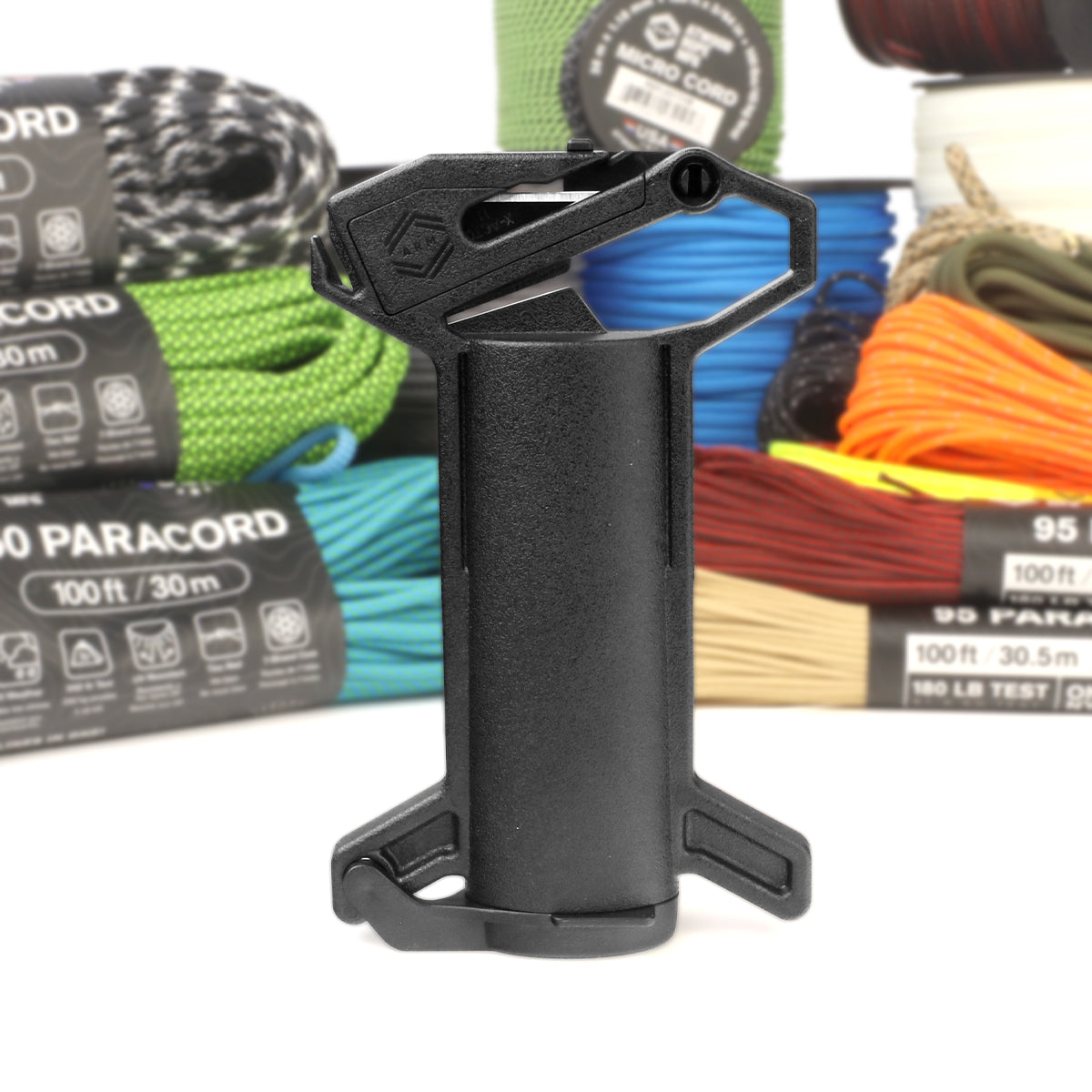 Ready Rope Elite Raw master shot and beauty is not just in the people, but the amazing tools they carry. You've got to get this and your appearance will be elevated.