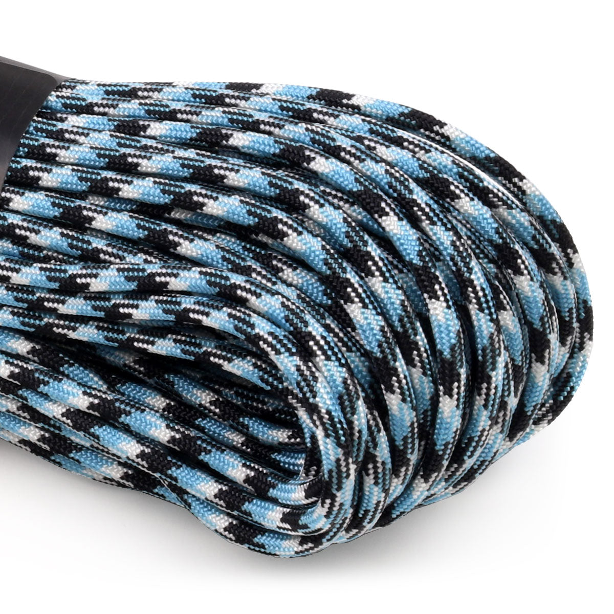 550 Paracord Panther Closeup