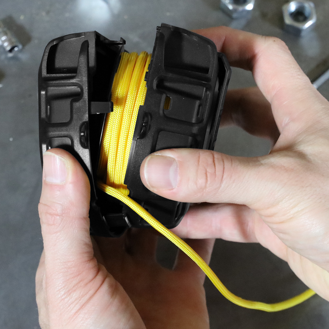 Tactical Rope Dispenser | Buy a Tactical Paracord Dispenser Online ...